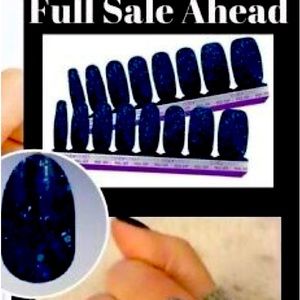 Color Street nail strips